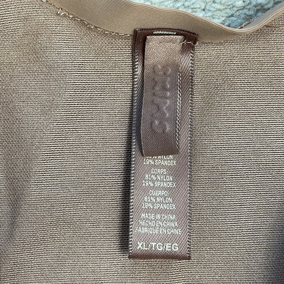 New Skims Fits Everybody Square Neck Scoop Back Bodysuit Tan Sz XL - Picture 6 of 8